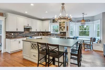 40 Arbor Field Way, Lake Grove, NY 11755 - Photo 28