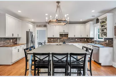 40 Arbor Field Way, Lake Grove, NY 11755 - Photo 32