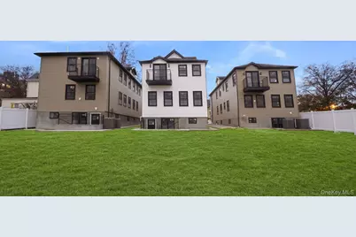 340 E 234th Street, Bronx, NY 10470 - Photo 30