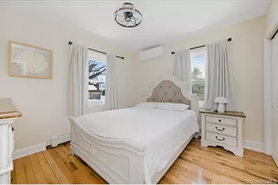 66 Elm Street, Valley Stream, NY 11580 - Photo 8