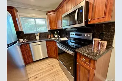 55 Golden Avenue #B03, Deer Park, NY 11729 - Photo 2