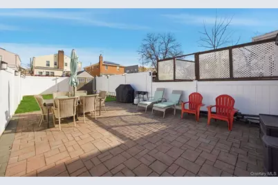 750 Swinton Avenue, Bronx, NY 10465 - Photo 4