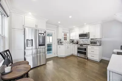 750 Swinton Avenue, Bronx, NY 10465 - Photo 8