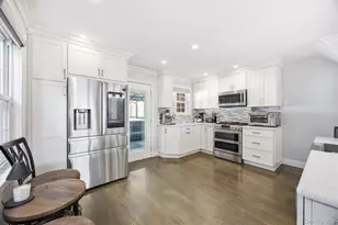 750 Swinton Ave, Bronx, NY 10465 - Photo 8