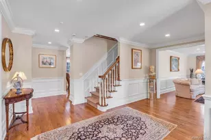 265 Northwoods Rd, Manhasset, NY 11030 - Photo 4