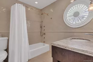 265 Northwoods Rd, Manhasset, NY 11030 - Photo 26