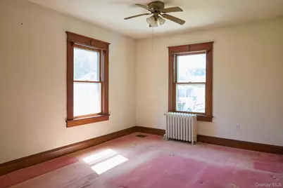 35 Union Avenue, New Windsor, NY 12553 - Photo 16