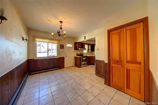 984 Shelburne Dr, Franklin Square, NY 11010 - Photo 6