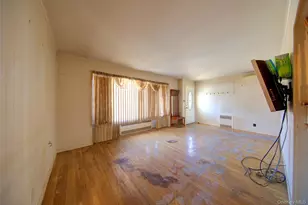 984 Shelburne Dr, Franklin Square, NY 11010 - Photo 4