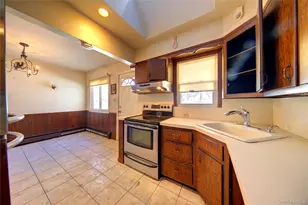 984 Shelburne Dr, Franklin Square, NY 11010 - Photo 12