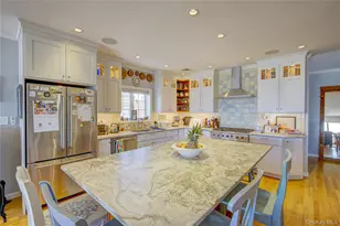 1051 Oceanfront St, Long Beach, NY 11561 - Photo 32