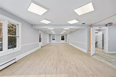 996 Haverstraw Road, Suffern, NY 10901 - Photo 6