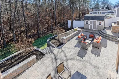 123 9th Avenue, Holtsville, NY 11742 - Photo 8