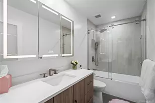 16 Pony Cir, Roslyn Heights, NY 11577 - Photo 14