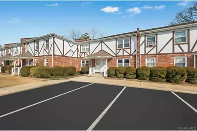2066 Lakeview Road #A, Bellmore, NY 11710 - Photo 4