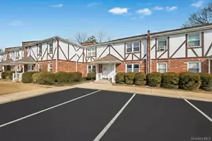 2066 Lakeview Rd, Bellmore, NY 11710 - Photo 4