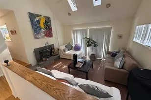 3 Vine St, Hampton Bays, NY 11946 - Photo 2