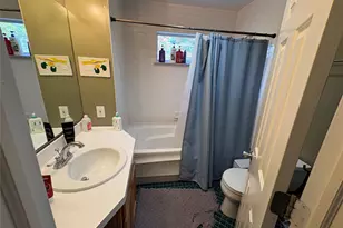 3 Vine St, Hampton Bays, NY 11946 - Photo 10