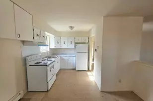 189 Grand Ave, Shirley, NY 11967 - Photo 6