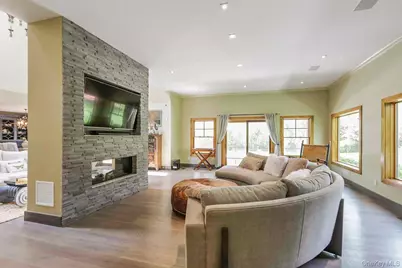 1366 Scuttle Hole Road, Water Mill, NY 11976 - Photo 10