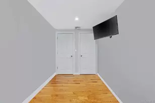 50 E Pine St, Long Beach, NY 11561 - Photo 28