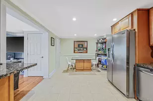 50 E Pine St, Long Beach, NY 11561 - Photo 18