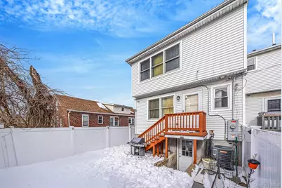 50 E Pine Street, Long Beach, NY 11561 - Photo 12