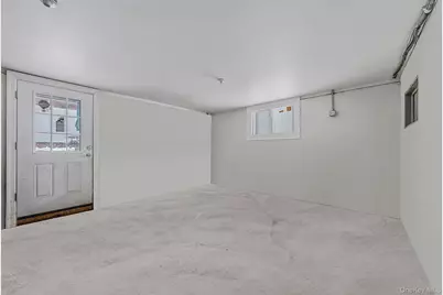 50 E Pine Street, Long Beach, NY 11561 - Photo 34