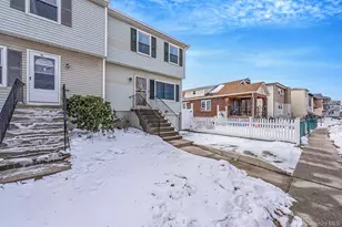 50 E Pine St, Long Beach, NY 11561 - Photo 2