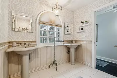 37 Bridle Path, Nissequogue, NY 11780 - Photo 32