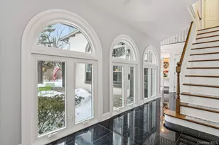 37 Bridle Path, Nissequogue, NY 11780 - Photo 22