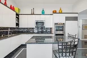 37 Bridle Path, Nissequogue, NY 11780 - Photo 16