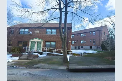 61-21 245th Place #Lower, Douglaston, NY 11362 - Photo 2