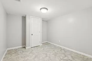 53 Hickory St, Central Islip, NY 11722 - Photo 34