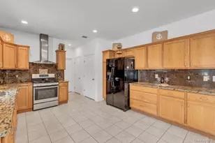 2655 Rocky Point Rd, East Marion, NY 11939 - Photo 14