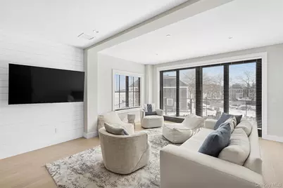 123 Sterling Avenue #4, Greenport, NY 11944 - Photo 4