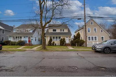 52 Park Avenue, Williston Park, NY 11596 - Photo 1