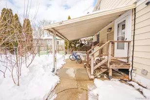 52 Park Ave, Williston Park, NY 11596 - Photo 28