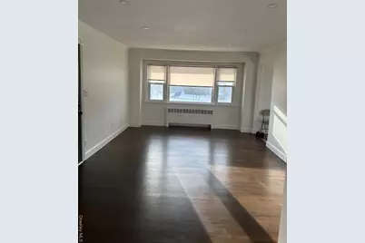 106 Bregman Avenue, New Hyde Park, NY 11040 - Photo 2