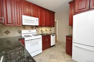 260 Garth Rd, Scarsdale, NY 10583 - Photo 18