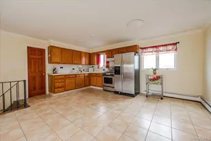 227 Doughty Blvd, Inwood, NY 11096 - Photo 32