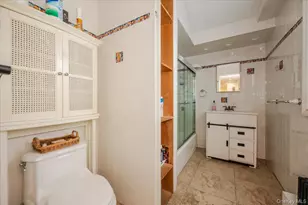 227 Doughty Blvd, Inwood, NY 11096 - Photo 10