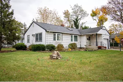 650 Bryant Street, East Meadow, NY 11554 - Photo 2