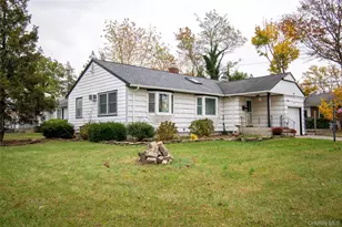 650 Bryant St, East Meadow, NY 11554 - Photo 2