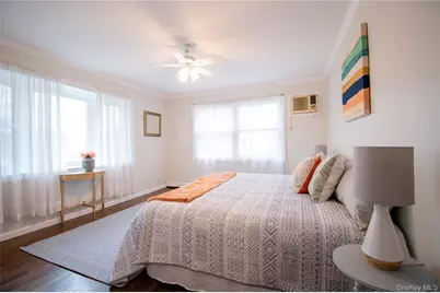 650 Bryant Street, East Meadow, NY 11554 - Photo 16