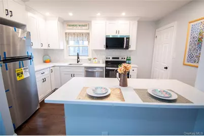 650 Bryant Street, East Meadow, NY 11554 - Photo 14