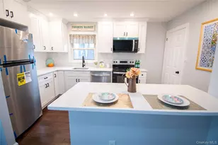 650 Bryant St, East Meadow, NY 11554 - Photo 14