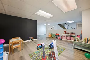 5 Glenwood Ln, East Hills, NY 11577 - Photo 26