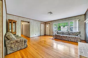 60 Colonial St, East Northport, NY 11731 - Photo 6