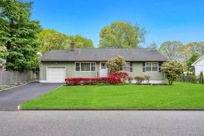 60 Colonial Street, East Northport, NY 11731 - Photo 2